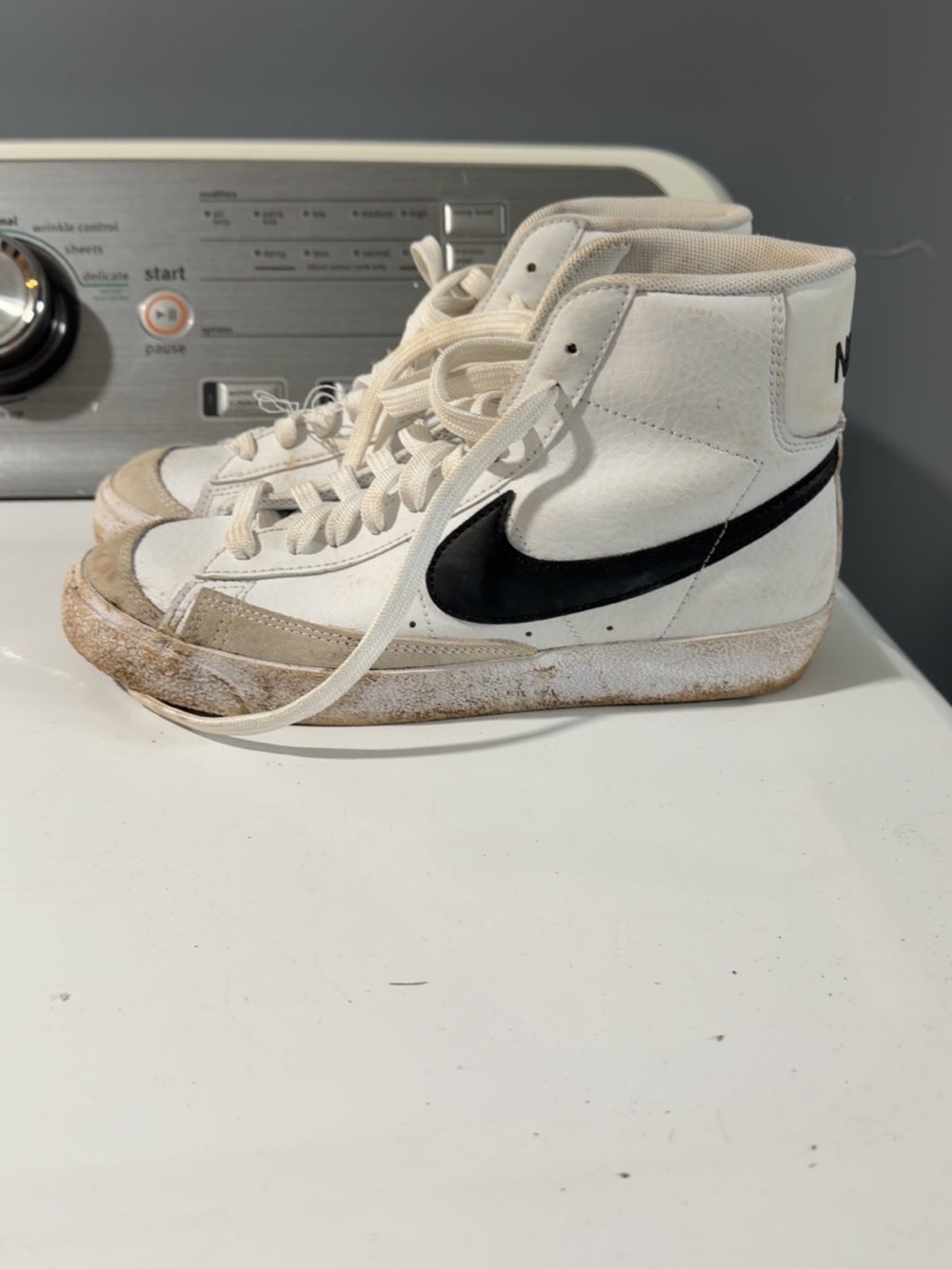 Nike Kids White High-Top Sneakers with Black Swoosh and Tan Accents